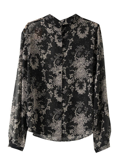 A Vintage Style Top with Delicate Timeless Details