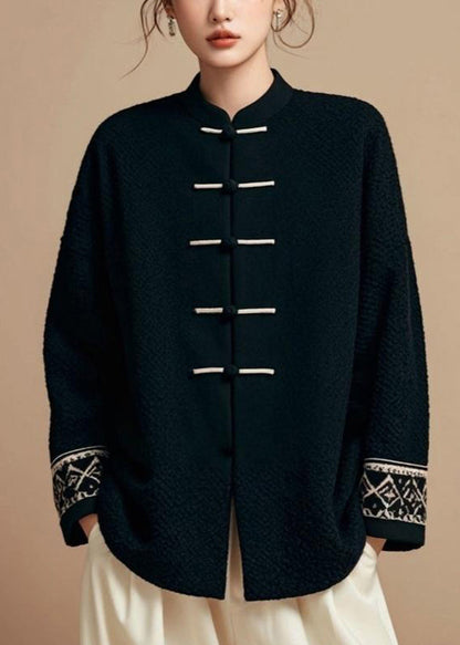 Elegantly Styled Coat for Everyday Wear