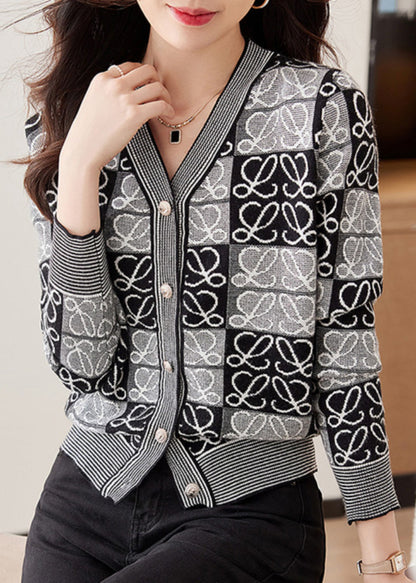 Sophisticated Top with a Clean Classic Look