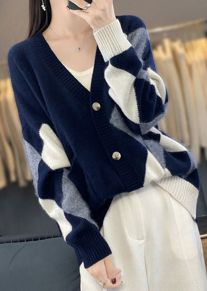 Beautifully Crafted Cardigan in a Classic Style