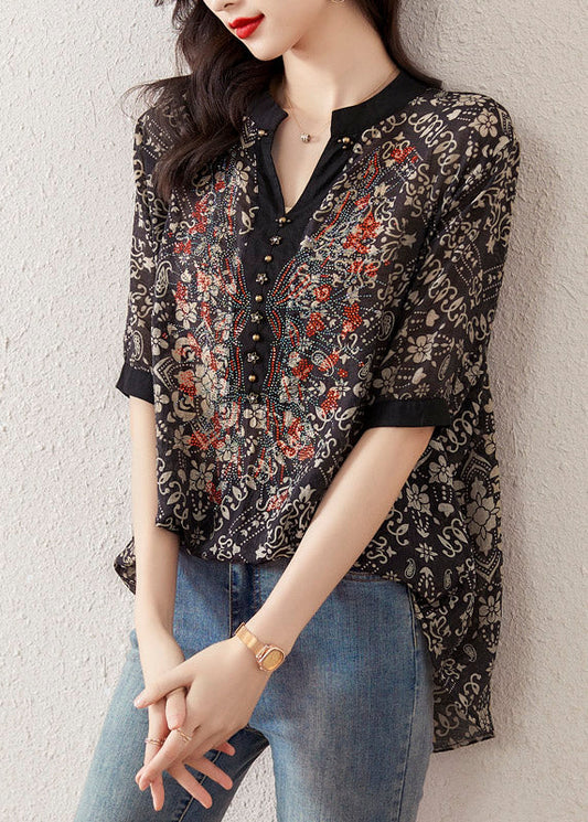 A Vintage Style Top with Delicate Timeless Details