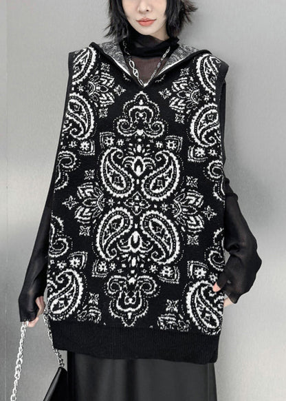 Gracefully Styled Coat for Any Occasion