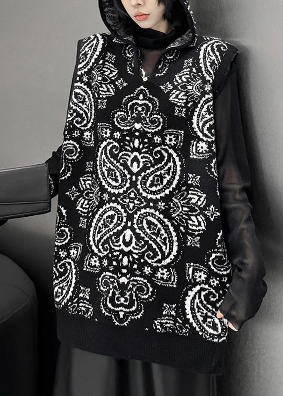 Gracefully Styled Coat for Any Occasion