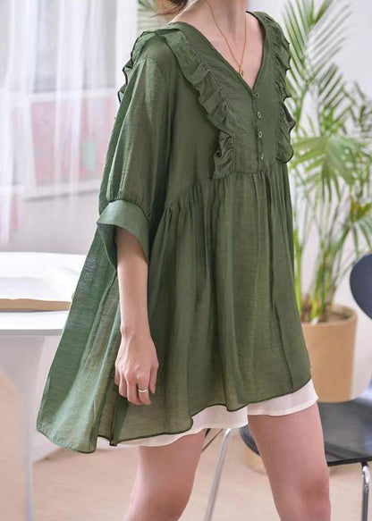 A Vintage Style Shirt with Delicate Timeless Details