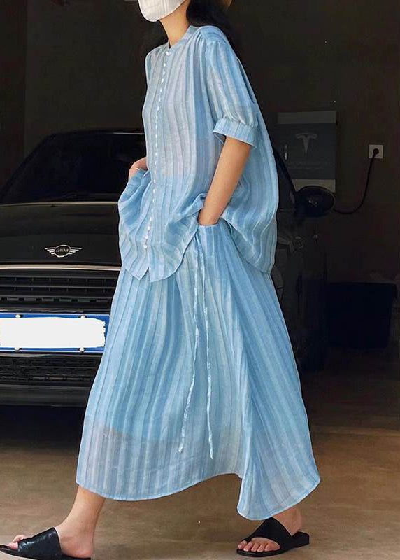 Well Tailored Blouse with a Graceful Silhouette