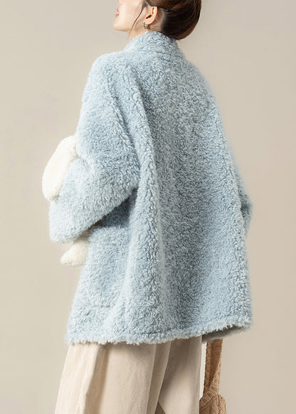 Effortlessly Elegant Coat with a Timeless Design