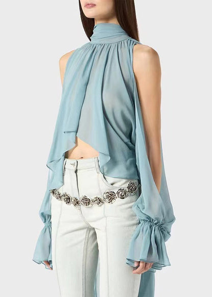 Classic Vintage Blouse with a Flattering Fit