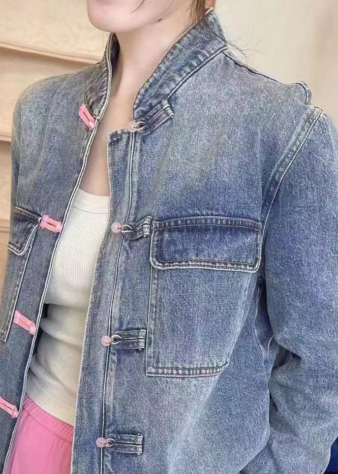 Beautifully Crafted Coat in a Classic Style
