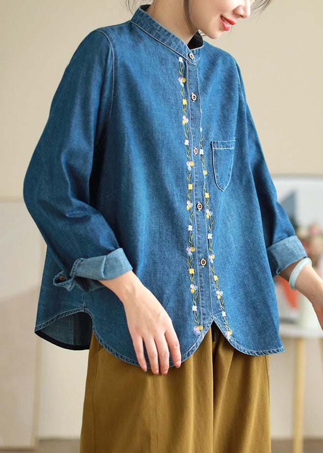 Effortlessly Elegant Shirt with a Timeless Design