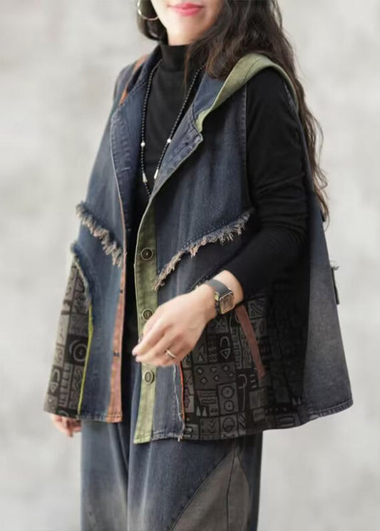 Well Tailored Coat with a Graceful Silhouette