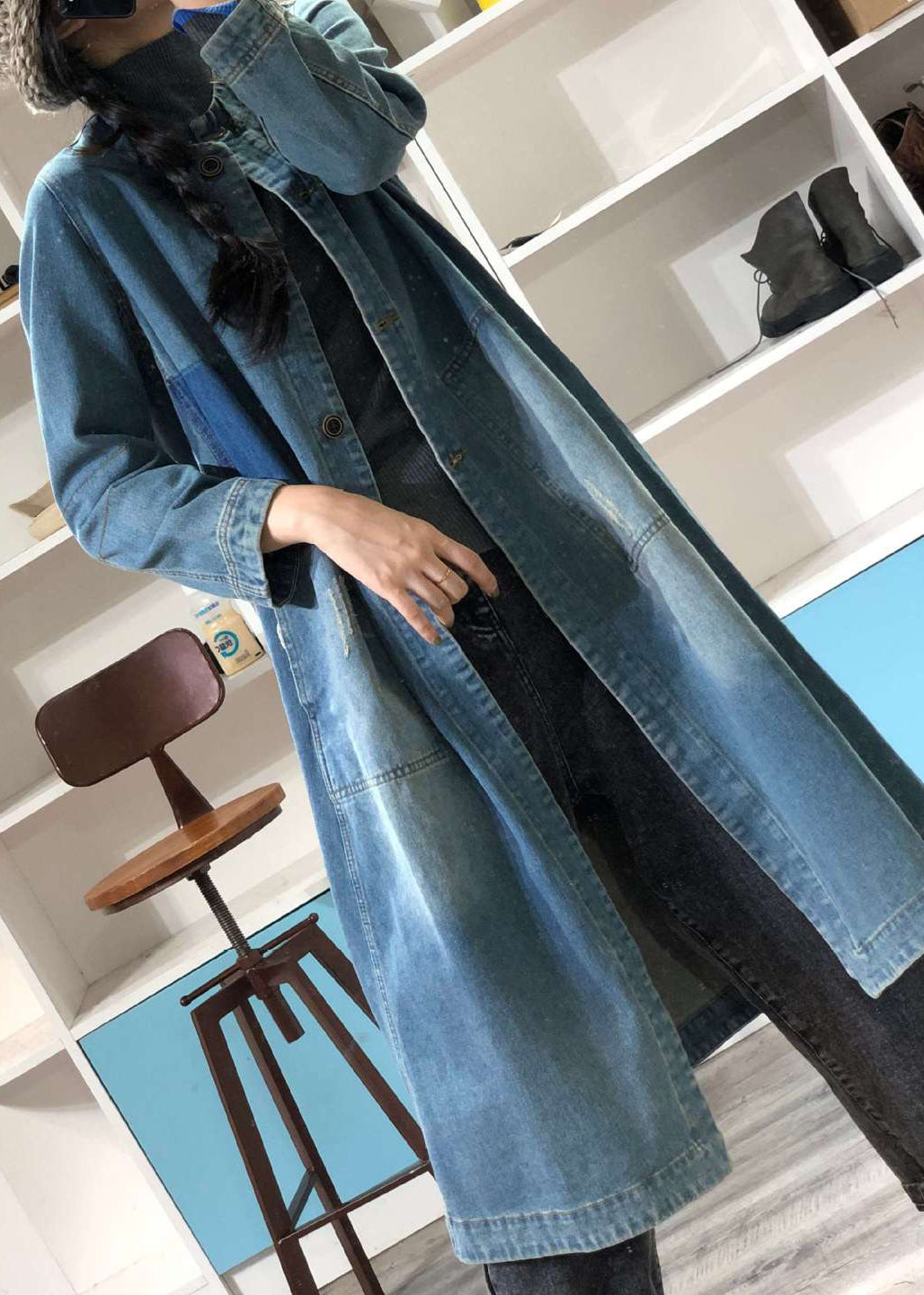 Beautifully Finished Coat in a Timeless Design