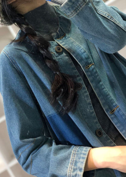 Beautifully Finished Coat in a Timeless Design