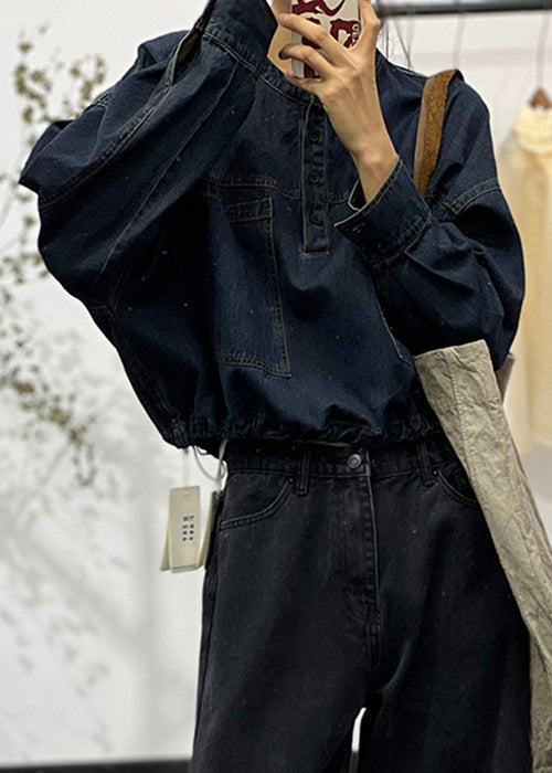 Classic Vintage Shirt with a Flattering Fit
