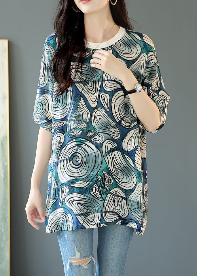 A Vintage Style Shirt with Delicate Timeless Details