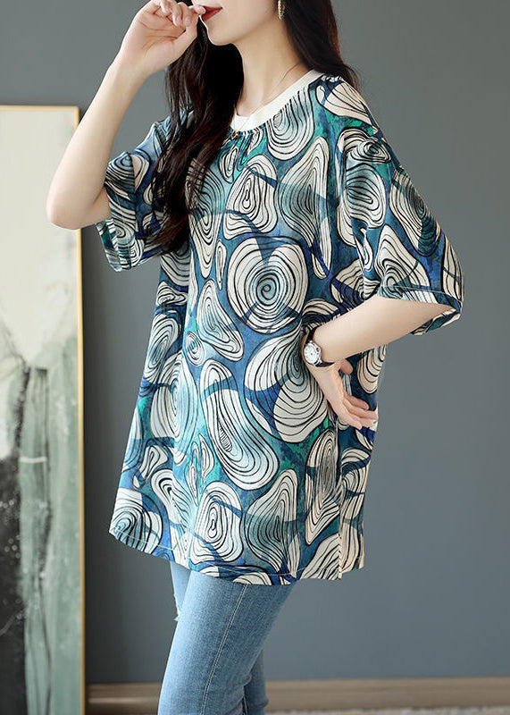 A Vintage Style Shirt with Delicate Timeless Details