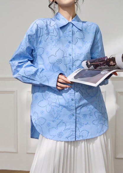 Beautifully Crafted Blouse in a Classic Style