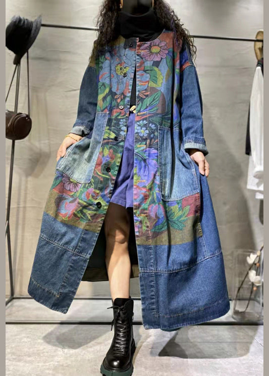 Elegantly Styled Coat for Everyday Wear