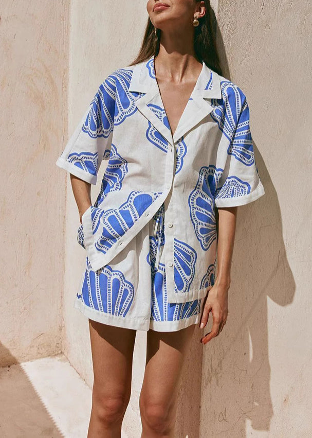 Classic Vintage & Enduringly Stylish Top