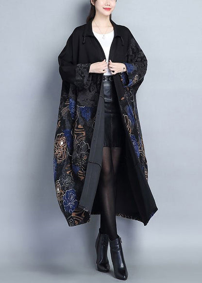 Well Tailored Coat with a Graceful Silhouette