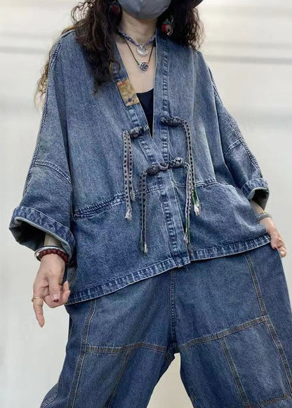 Classic Vintage & Enduringly Stylish Coat