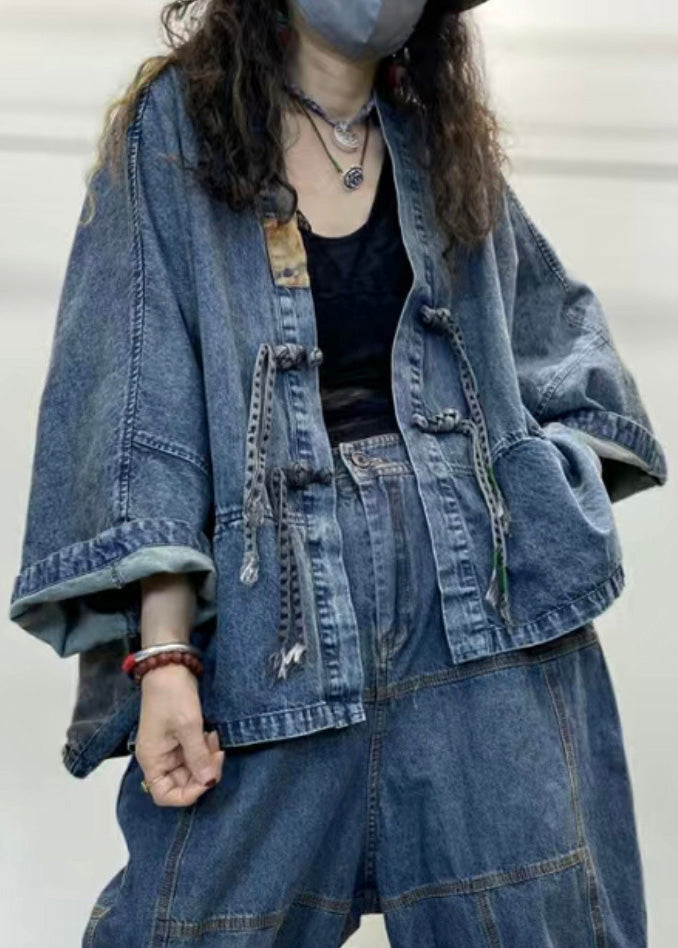 Classic Vintage & Enduringly Stylish Coat
