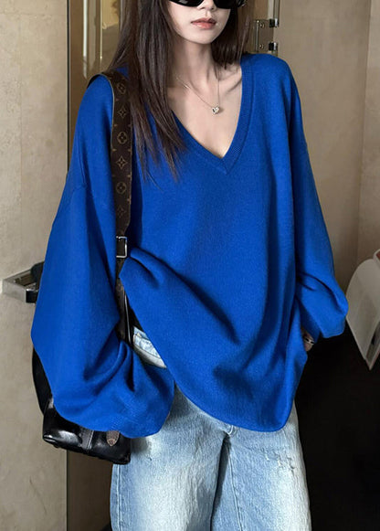 Beautifully Finished Sweater in a Timeless Design
