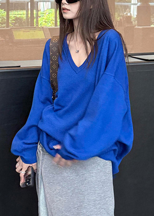 Beautifully Finished Sweater in a Timeless Design