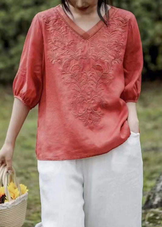 Well Tailored Shirt with a Graceful Silhouette