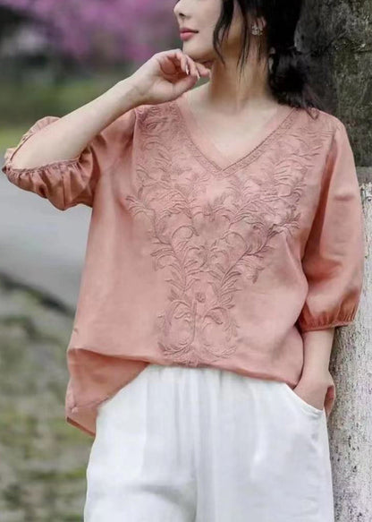 Well Tailored Shirt with a Graceful Silhouette