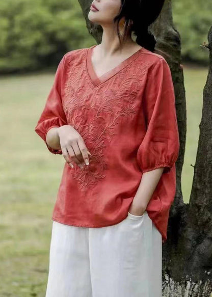 Well Tailored Shirt with a Graceful Silhouette