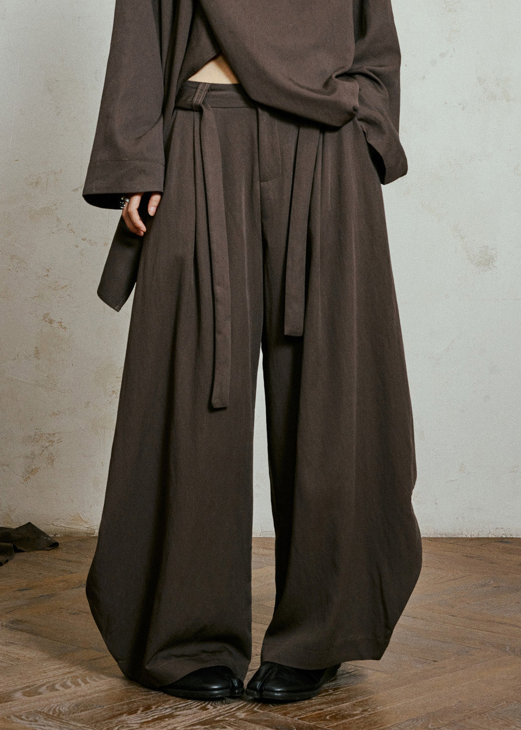 Classic Vintage Pants with a Flattering Fit