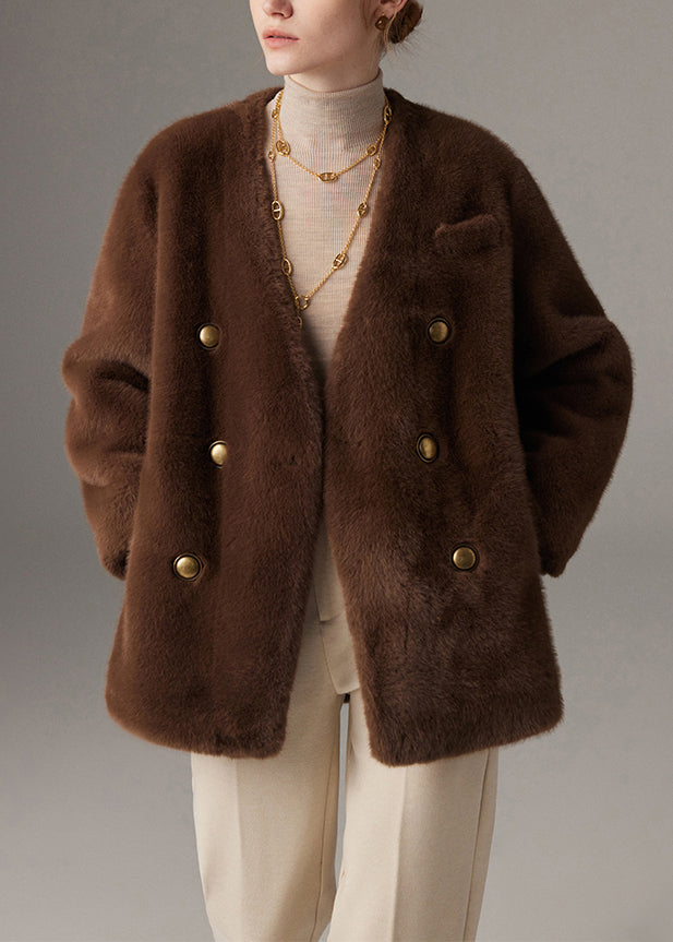 Sophisticated Coat with a Clean Classic Look