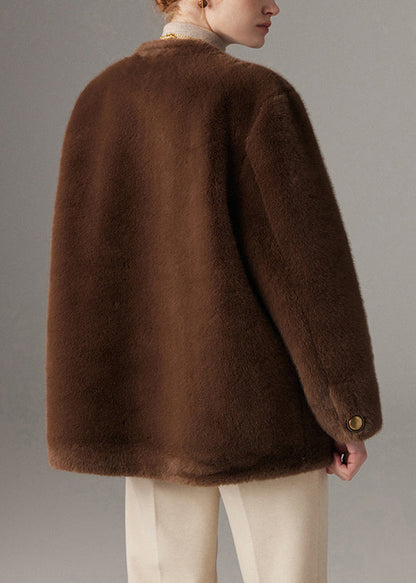 Sophisticated Coat with a Clean Classic Look