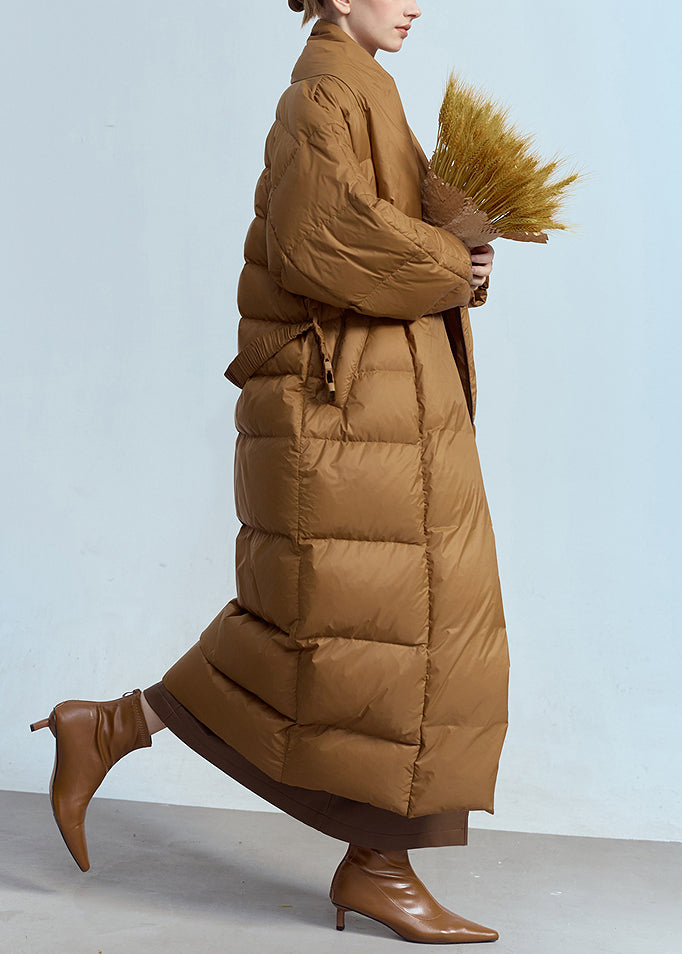 Well Tailored Coat with a Graceful Silhouette