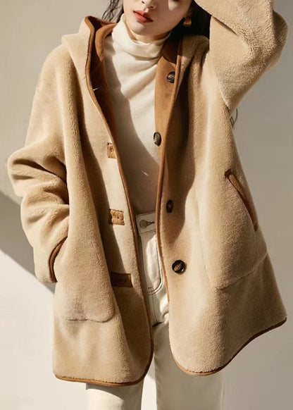 Classic Vintage & Enduringly Stylish Coat
