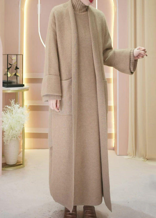 Effortlessly Elegant Cardigan with a Timeless Design