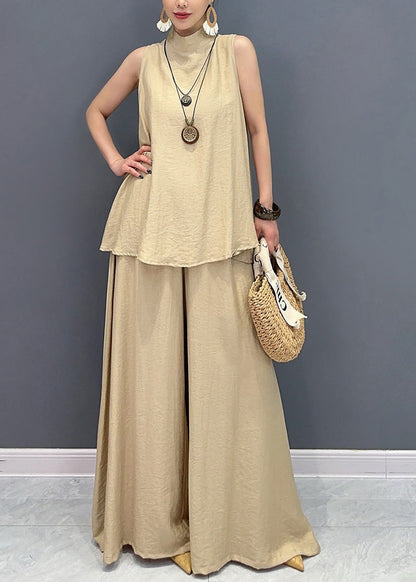 Effortlessly Elegant Pants with a Timeless Design