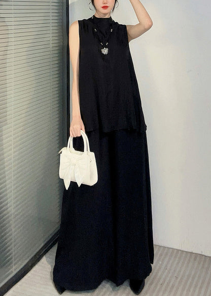 Effortlessly Elegant Pants with a Timeless Design