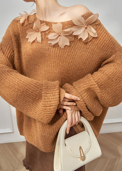 Classic Vintage Sweater with a Flattering Fit