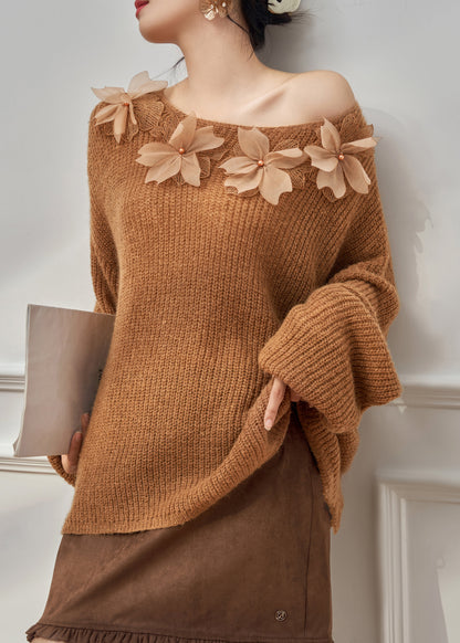 Classic Vintage Sweater with a Flattering Fit