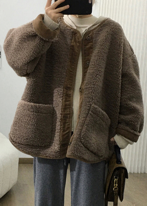 Sophisticated Coat with a Clean Classic Look