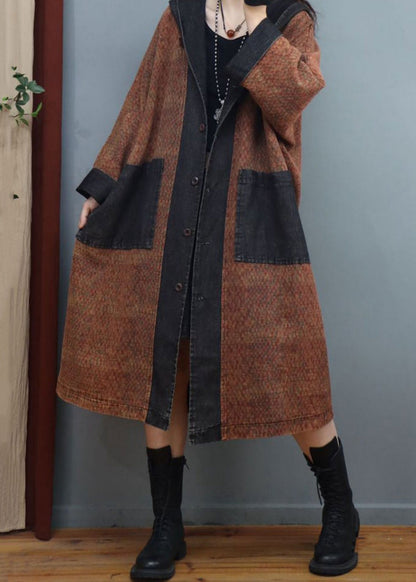 Beautifully Finished Coat in a Timeless Design