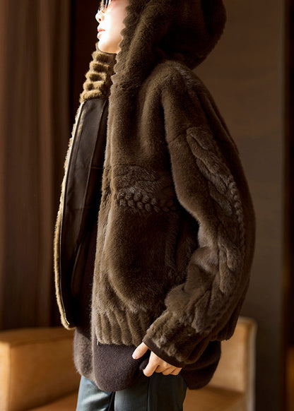 Gracefully Styled Coat for Any Occasion