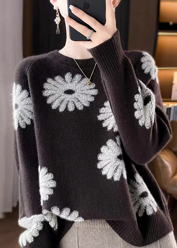 Polished Sweater with an Effortless Classic Look