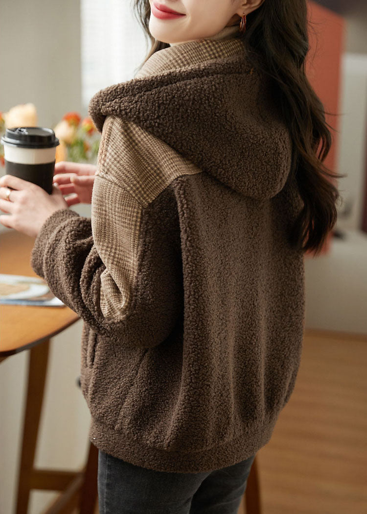Gracefully Styled Coat for Any Occasion