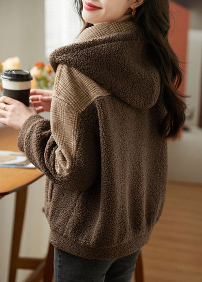 Gracefully Styled Coat for Any Occasion