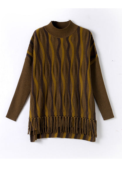 Well Tailored Sweater with a Graceful Silhouette