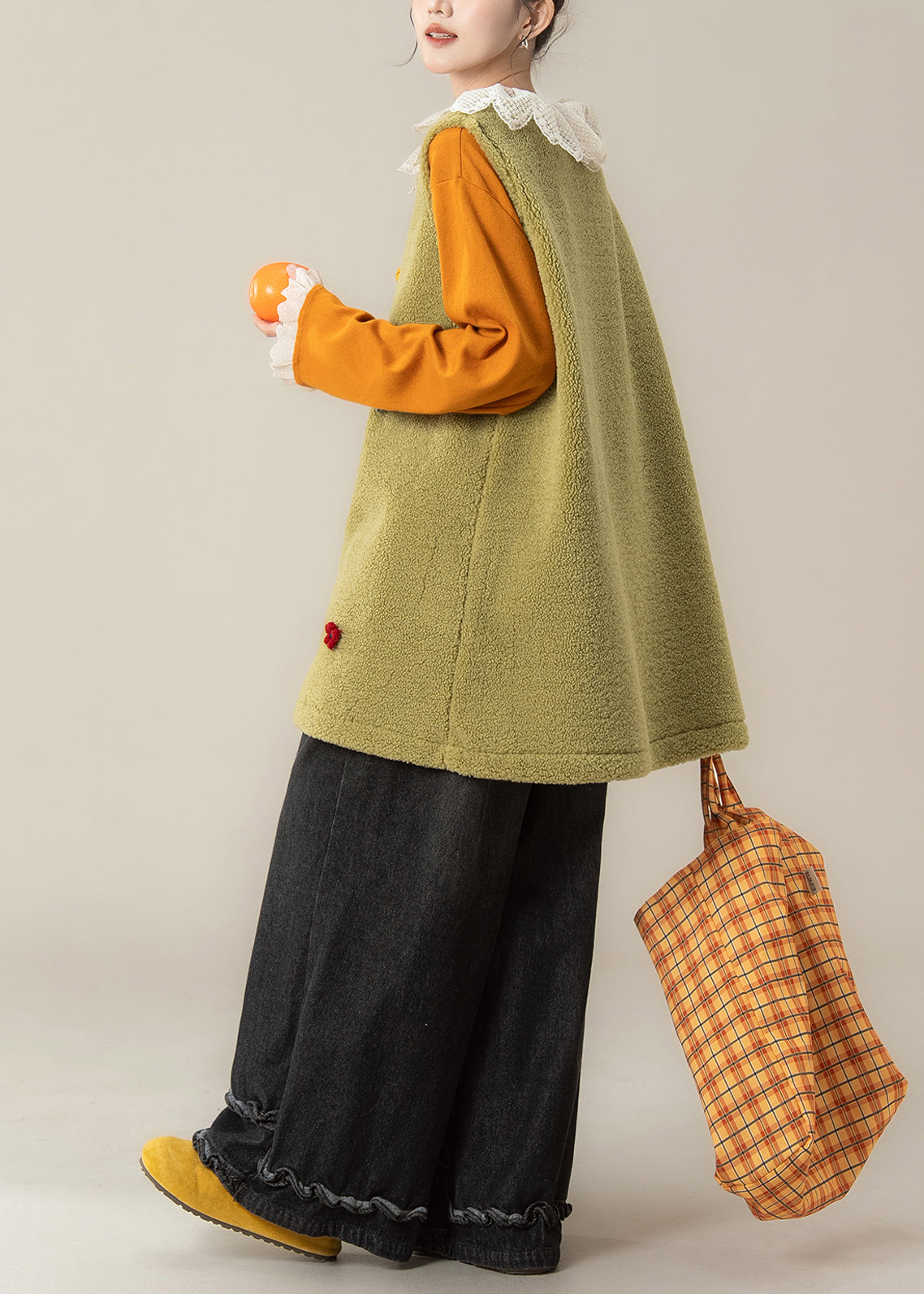 Beautifully Finished Pants in a Timeless Design
