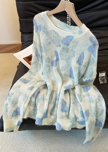 Gracefully Styled Sweater for Any Occasion