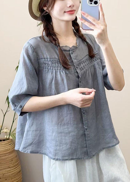 Classic Vintage Shirt with a Flattering Fit